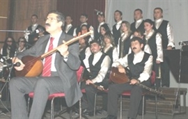 İhsan Öztürk - Mersin Konseri ( Bld. Konservatuarı öğrencileriyle) 2007
