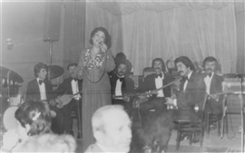 Ankara Çiftlik Gazinosu - Solist: Muzaffer Akgün (1977)