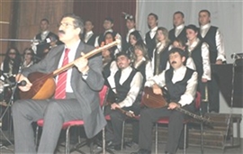 İhsan Öztürk - Mersin Konseri (Mersin Mezitli Gazetesi)